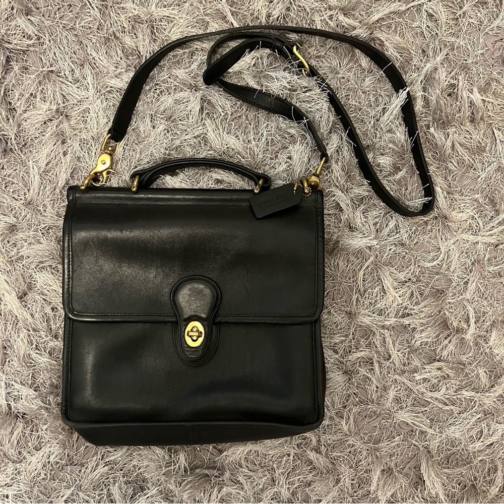 Vintage Coach 9927 Willis Black Leather Crossbody Bag